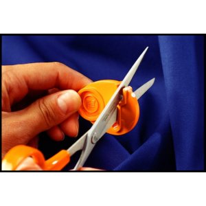 Universalsax Fiskars - 17 cm Universalsax Fiskars - 17 cm